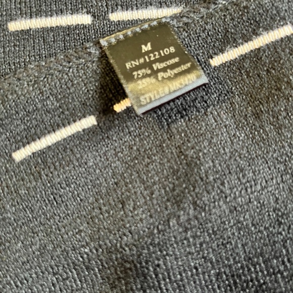 Dress - Picture 5 of 8